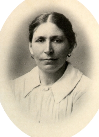 Anna Matilda persdotter.jpg (96705 bytes)
