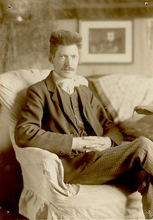 Martin Nilsson1.jpg (112737 bytes)