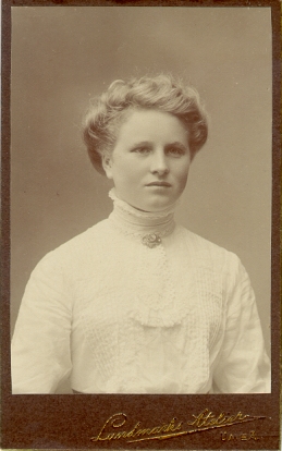 Elida Karlsson3.jpg (80138 bytes)